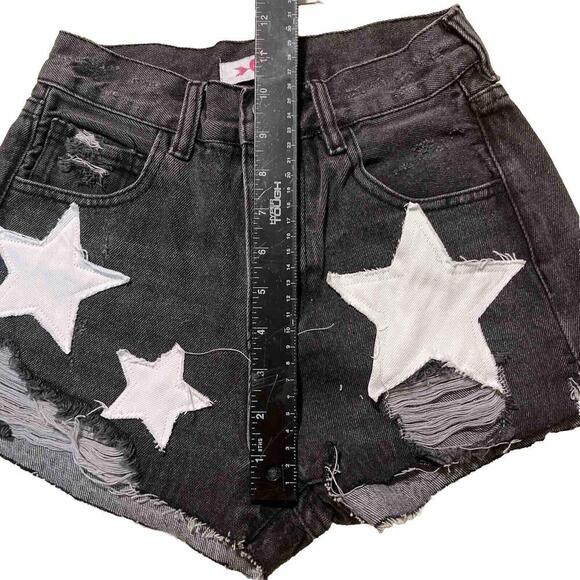 Black Distressed Denim Cut Off Short Embellished W/Stars Patriotic NWT 24 - Picture 2 of 6